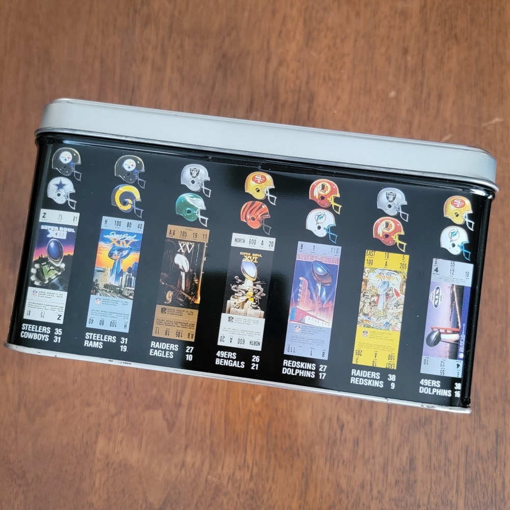 Super Bowl XXV commemorative tin - Picture 5 of 6